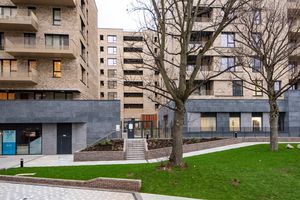 Photo 8- click for photo gallery